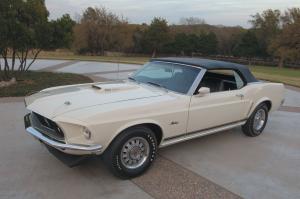 Ford Mustang GT 428 Cobra Jet Convertible 1969 года